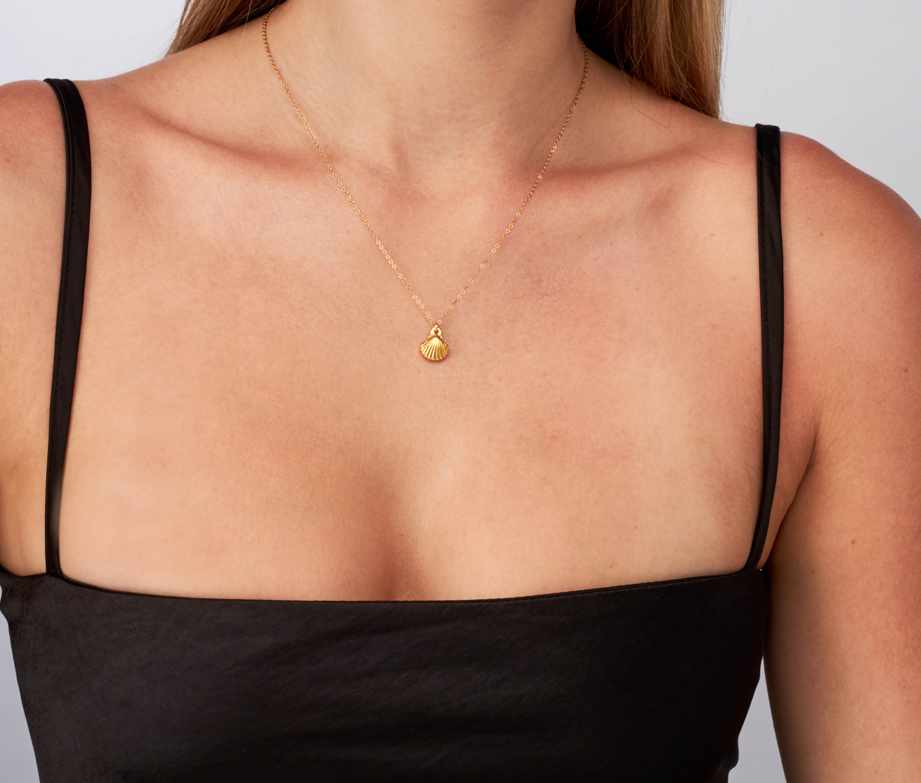 Shell - 18k Gold Necklace - Camilla Dovey Jewelry