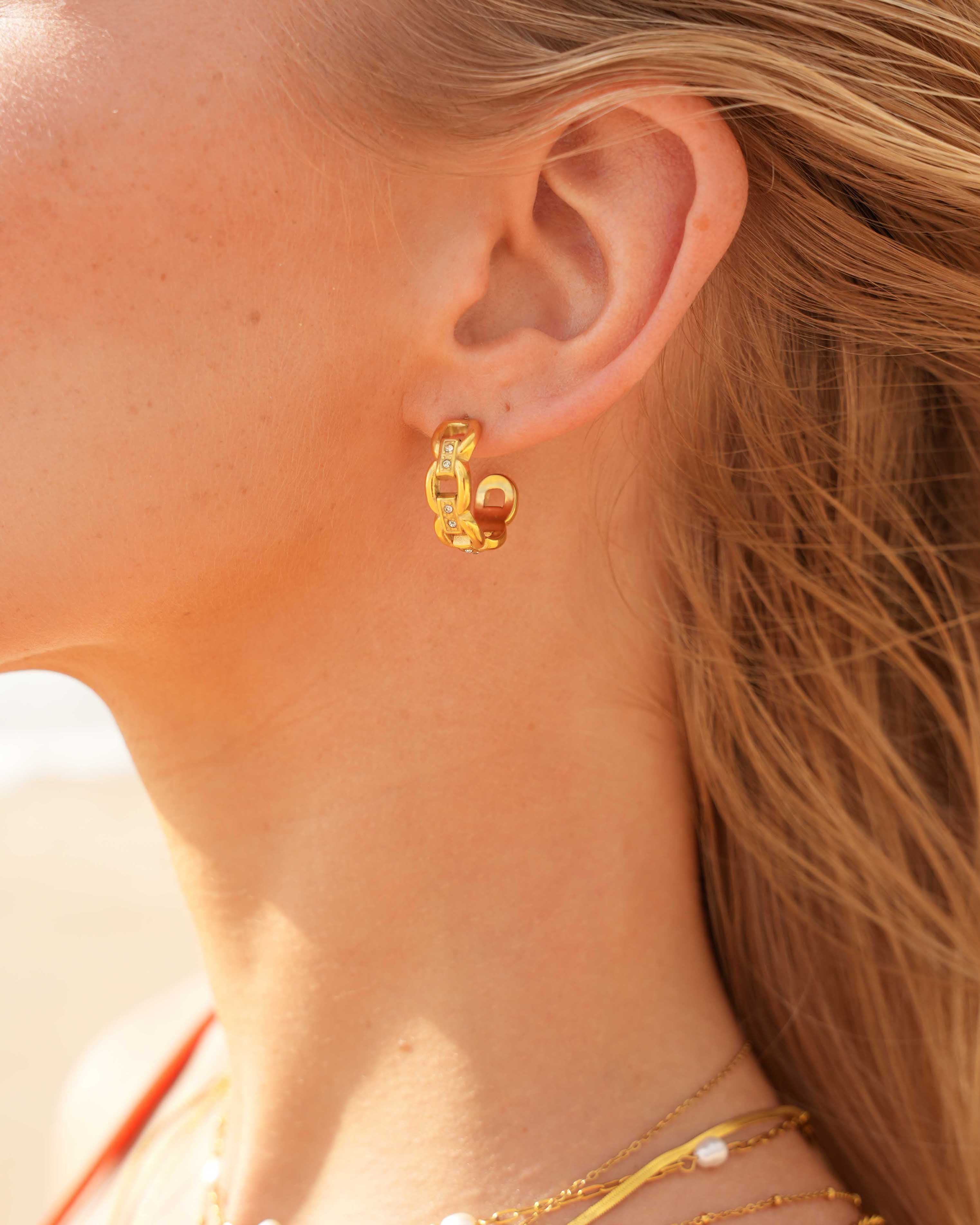 Bessette - 18k Gold Hoops