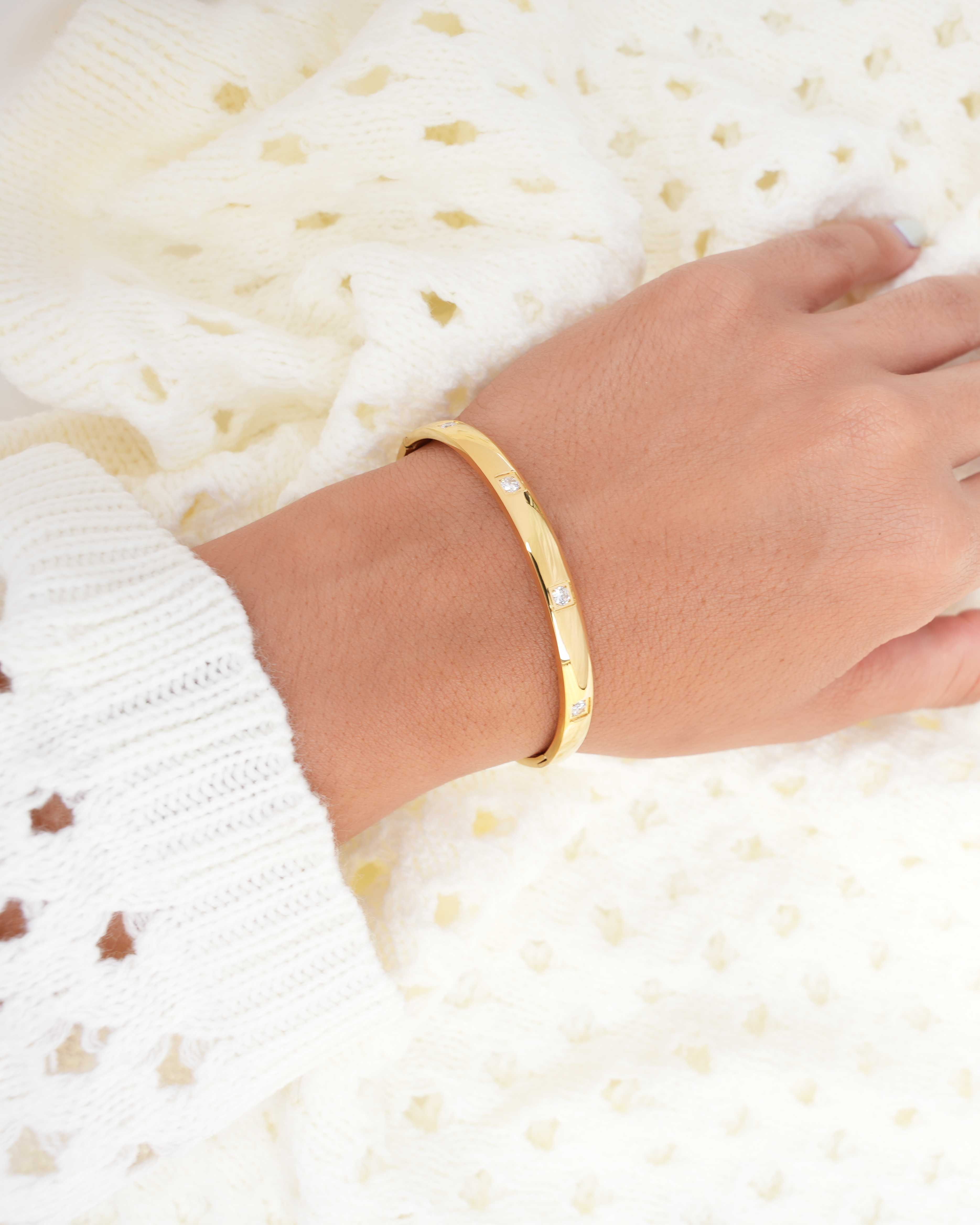 Chloe - 18k Gold Bangle Zirconia Inset Bracelet