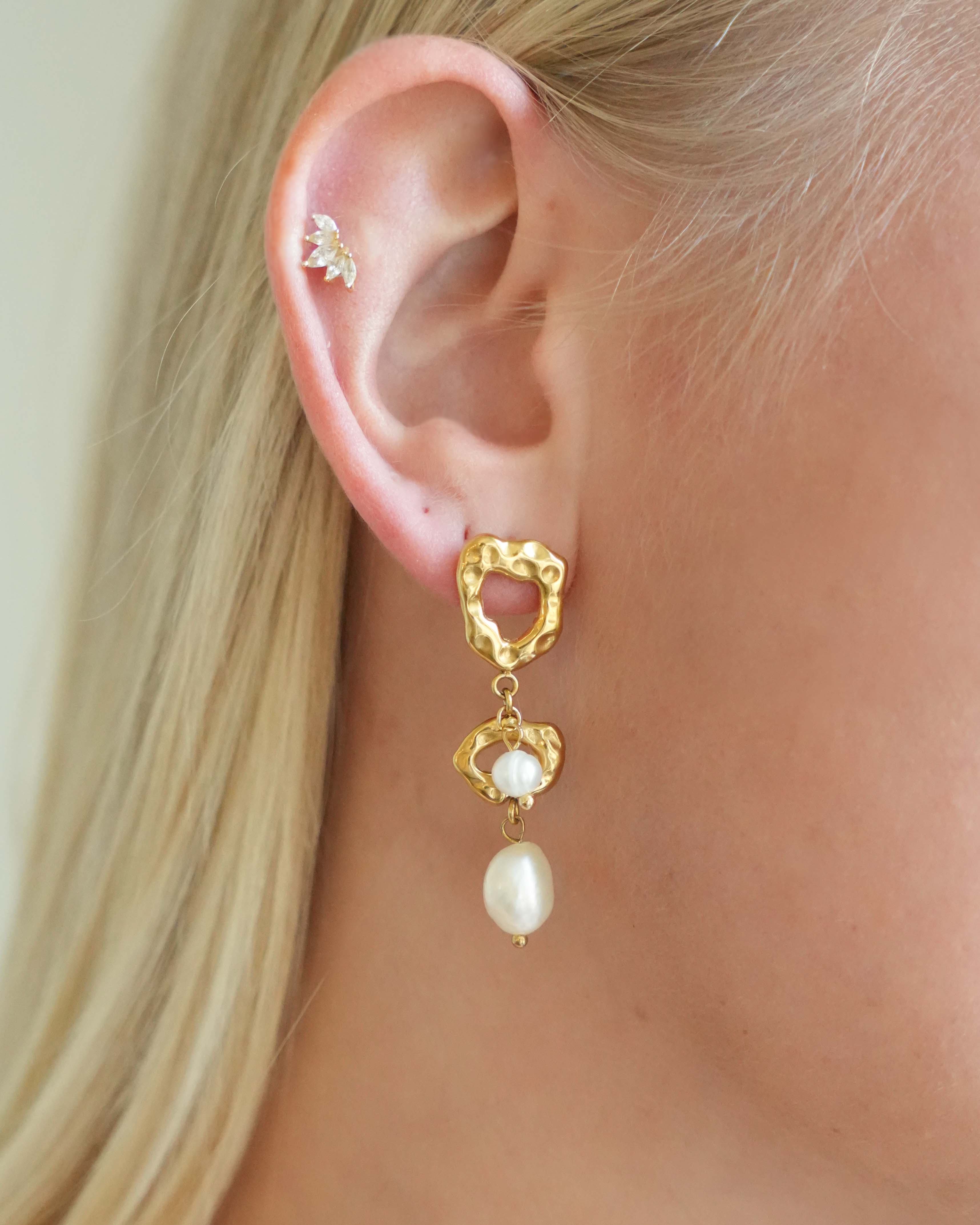 Everlace - 18k Gold Pearl Earrings