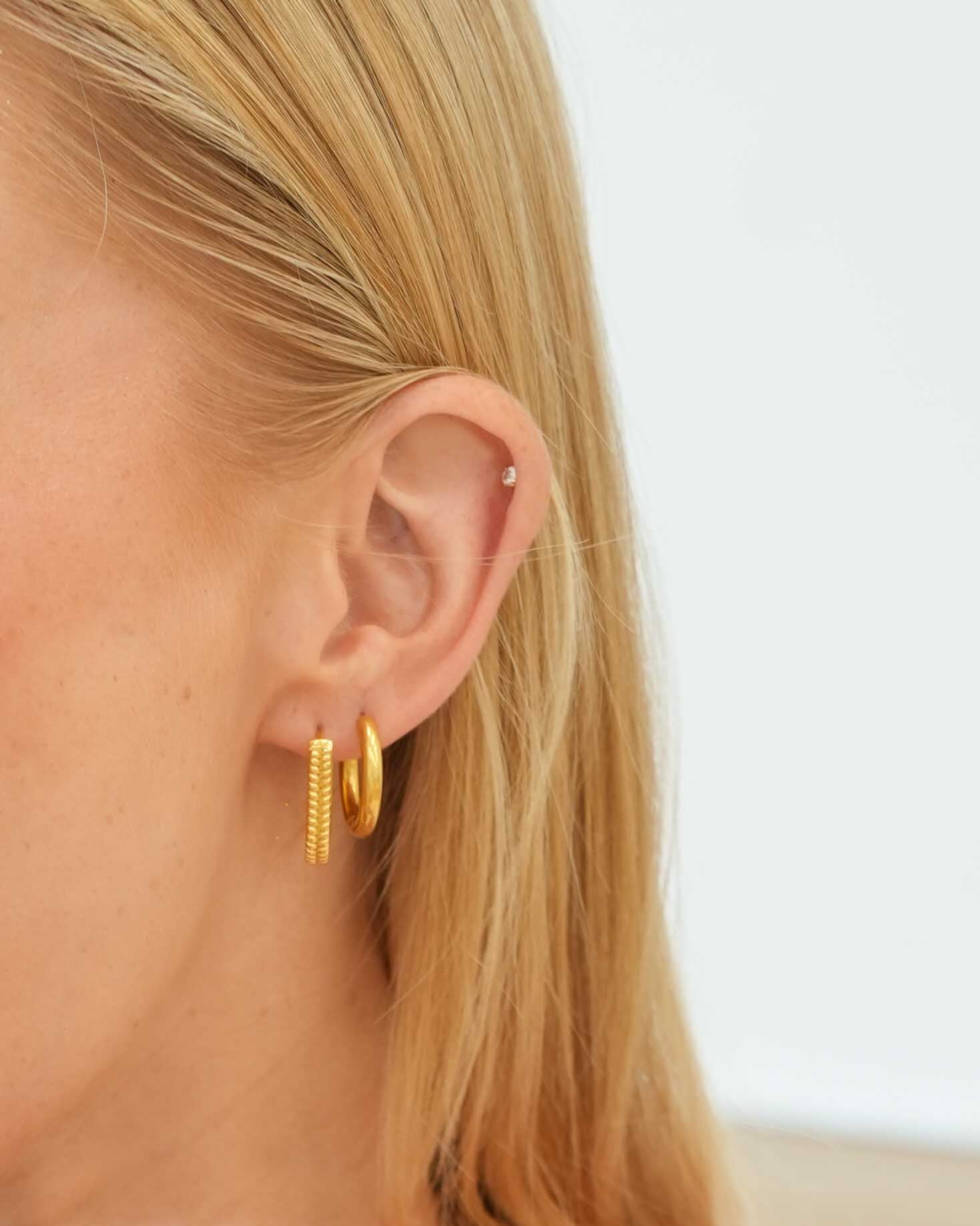 Alix - 18k Gold Hoop Earrings