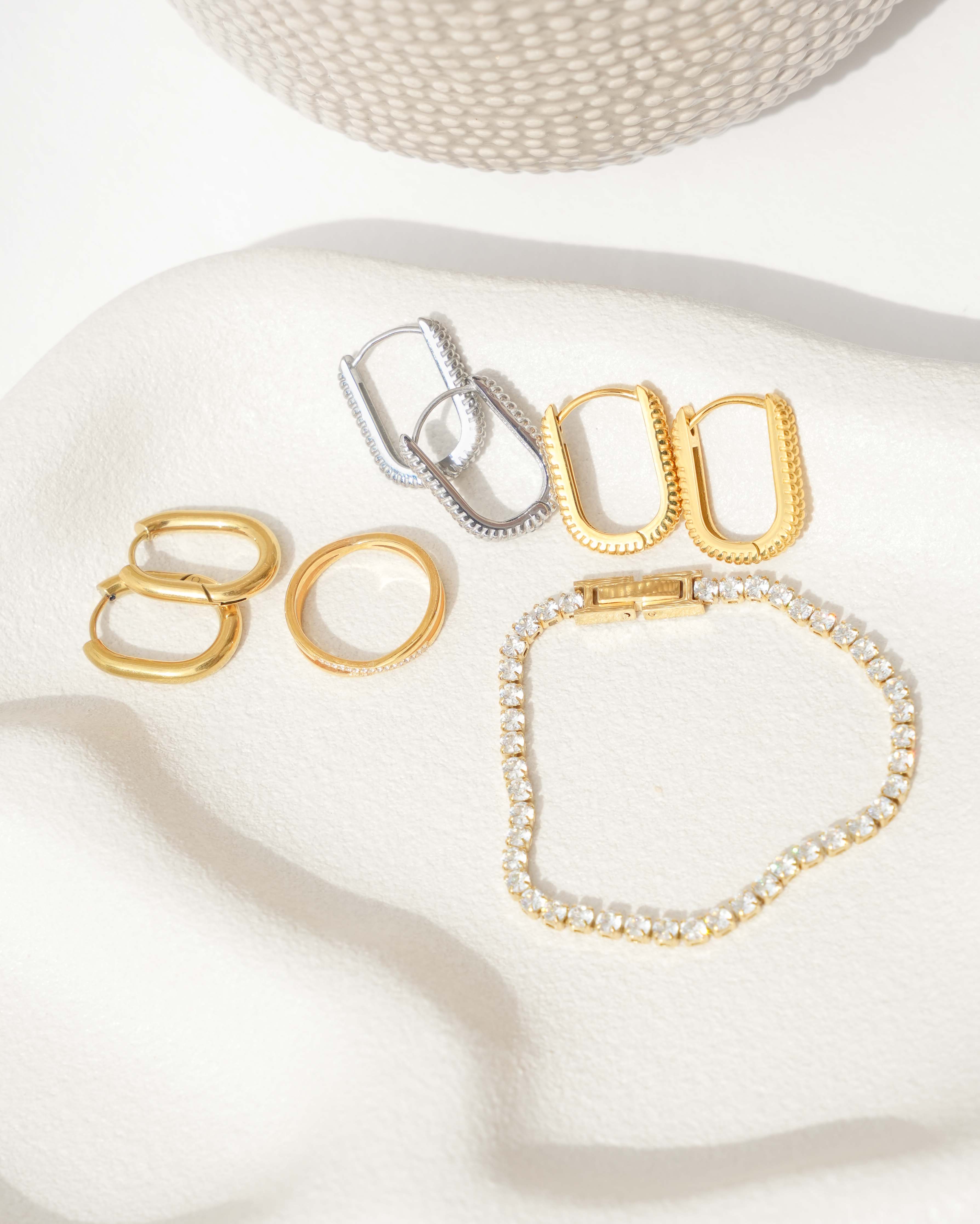 Alix - Silver Hoop Earrings