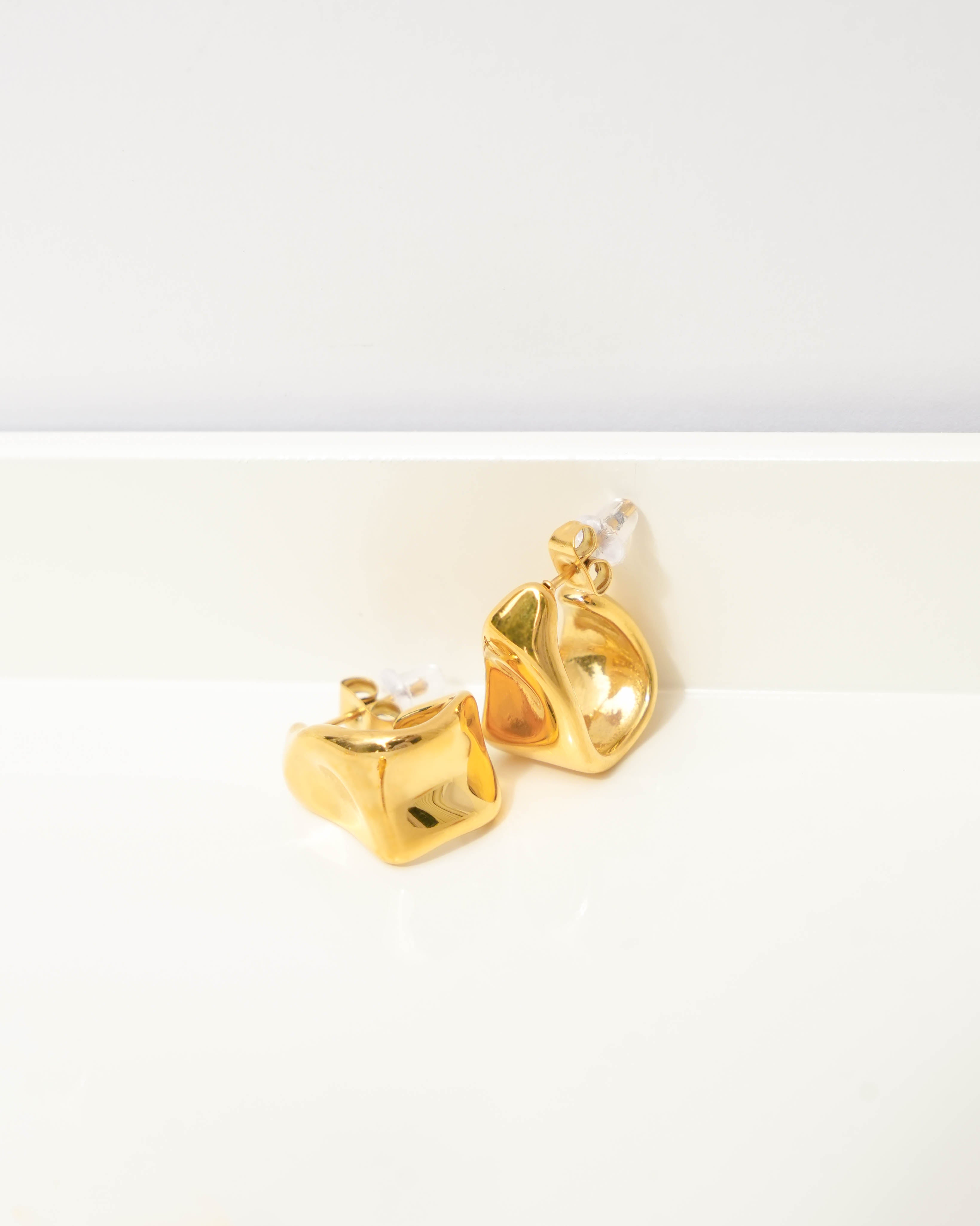 Eleanor - 18k Gold Earrings