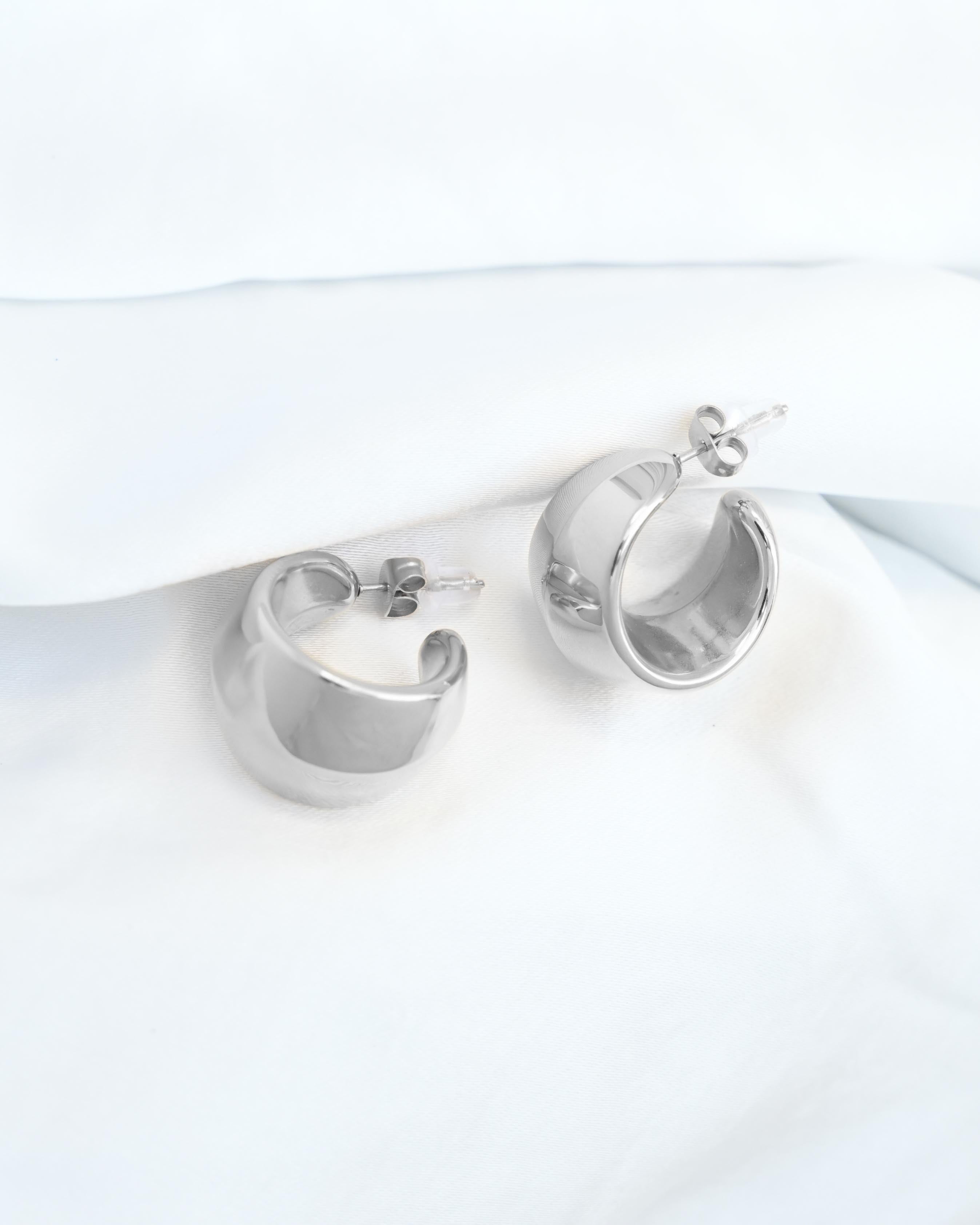 Abby - Silver Hoop Earrings