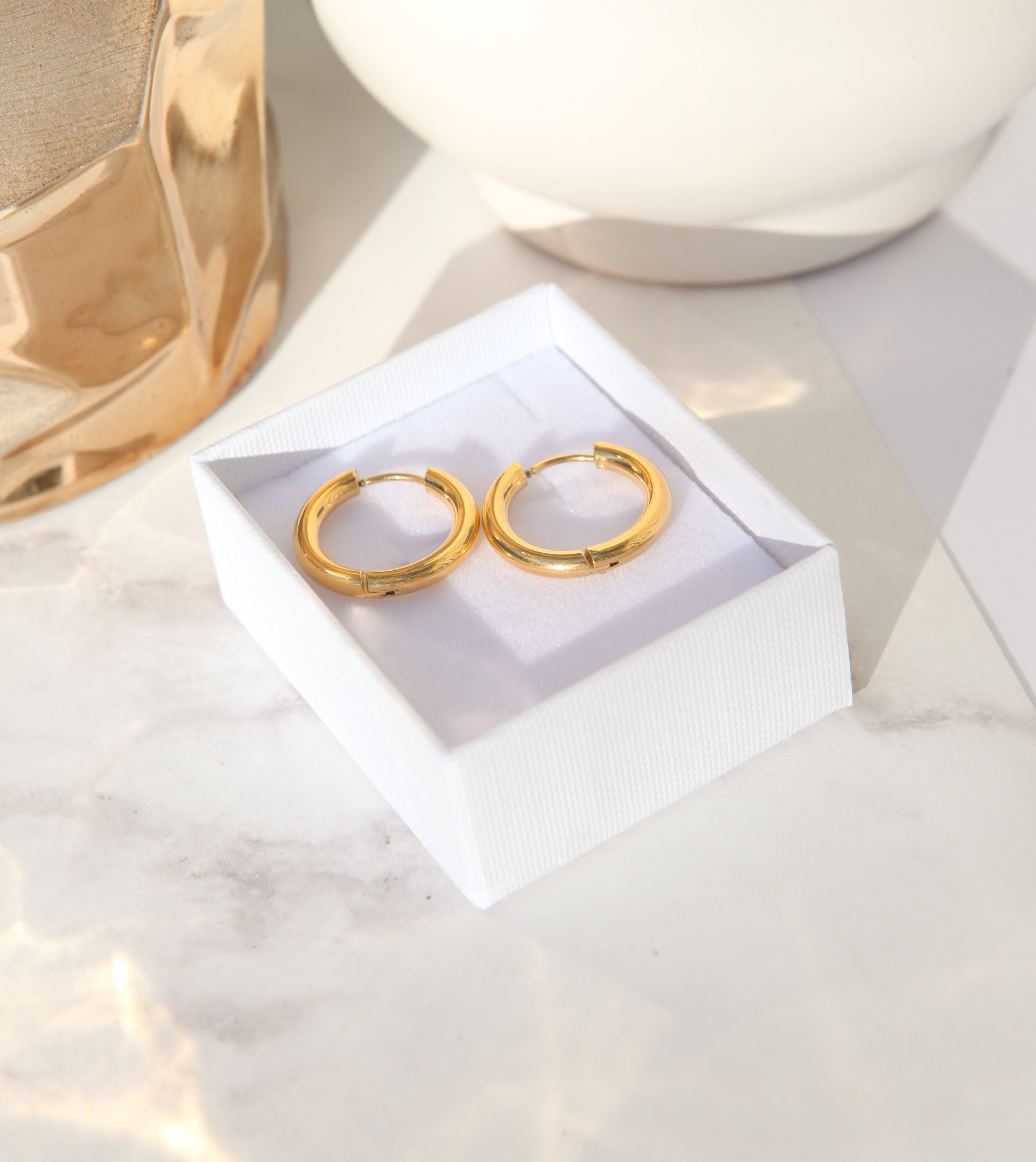 Signature Thick Hoops - 18k Gold Earrings