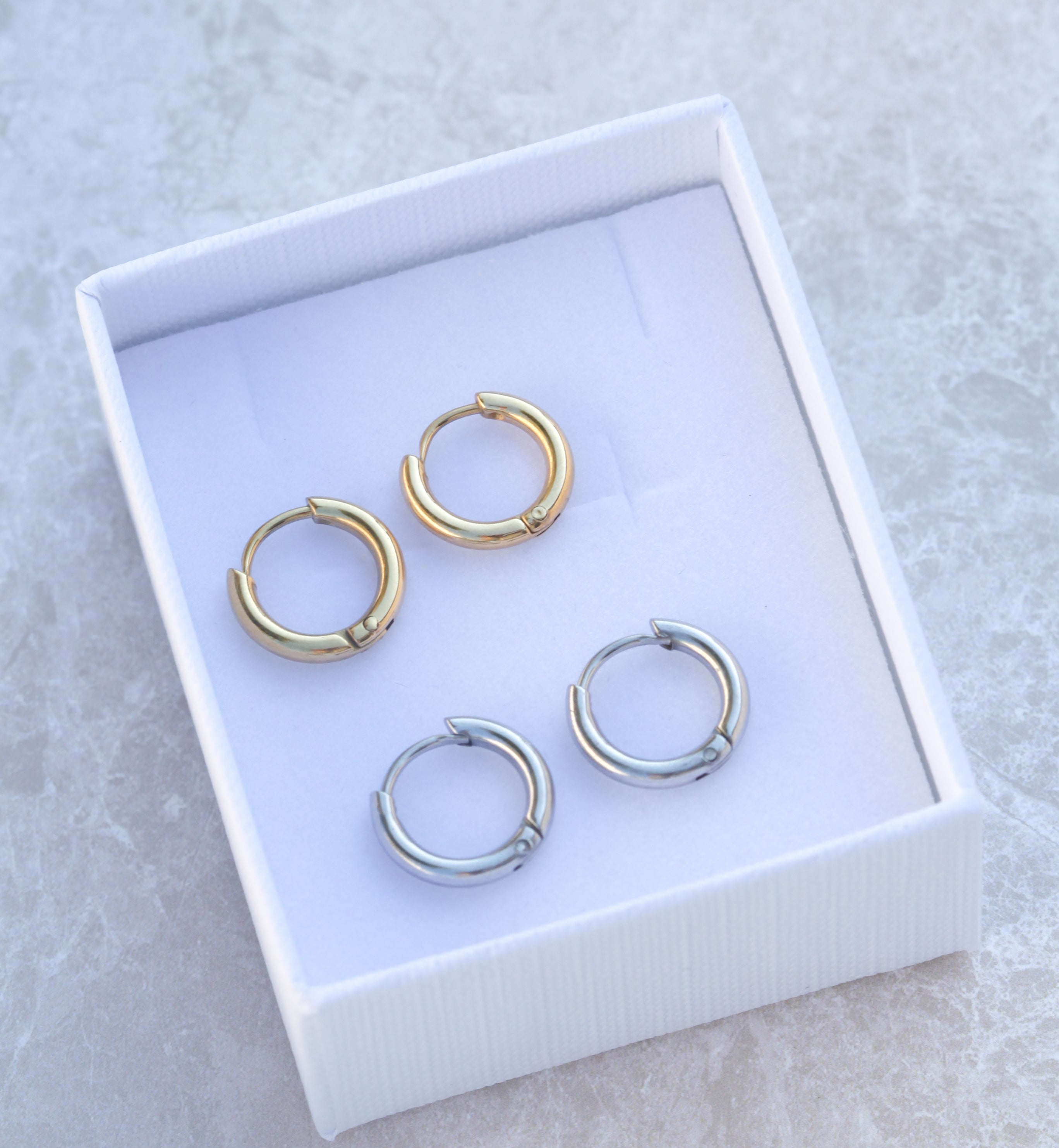 Essential 10mm Huggers - 18k Gold