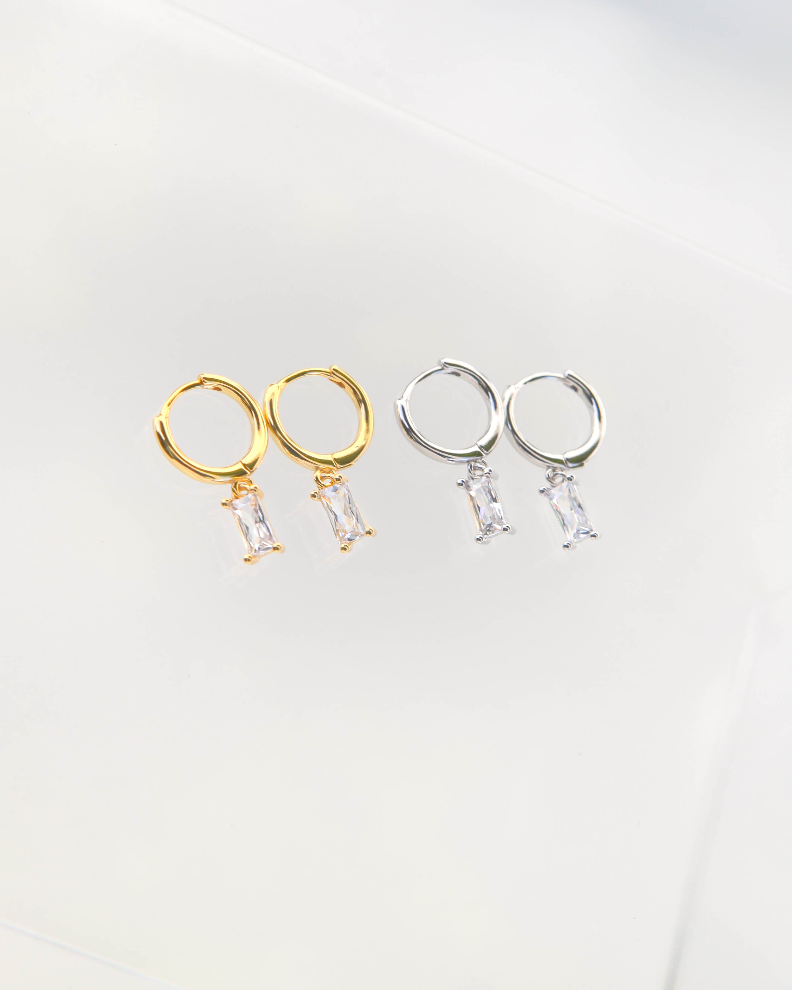 Montana - Drop Huggers 18k Gold