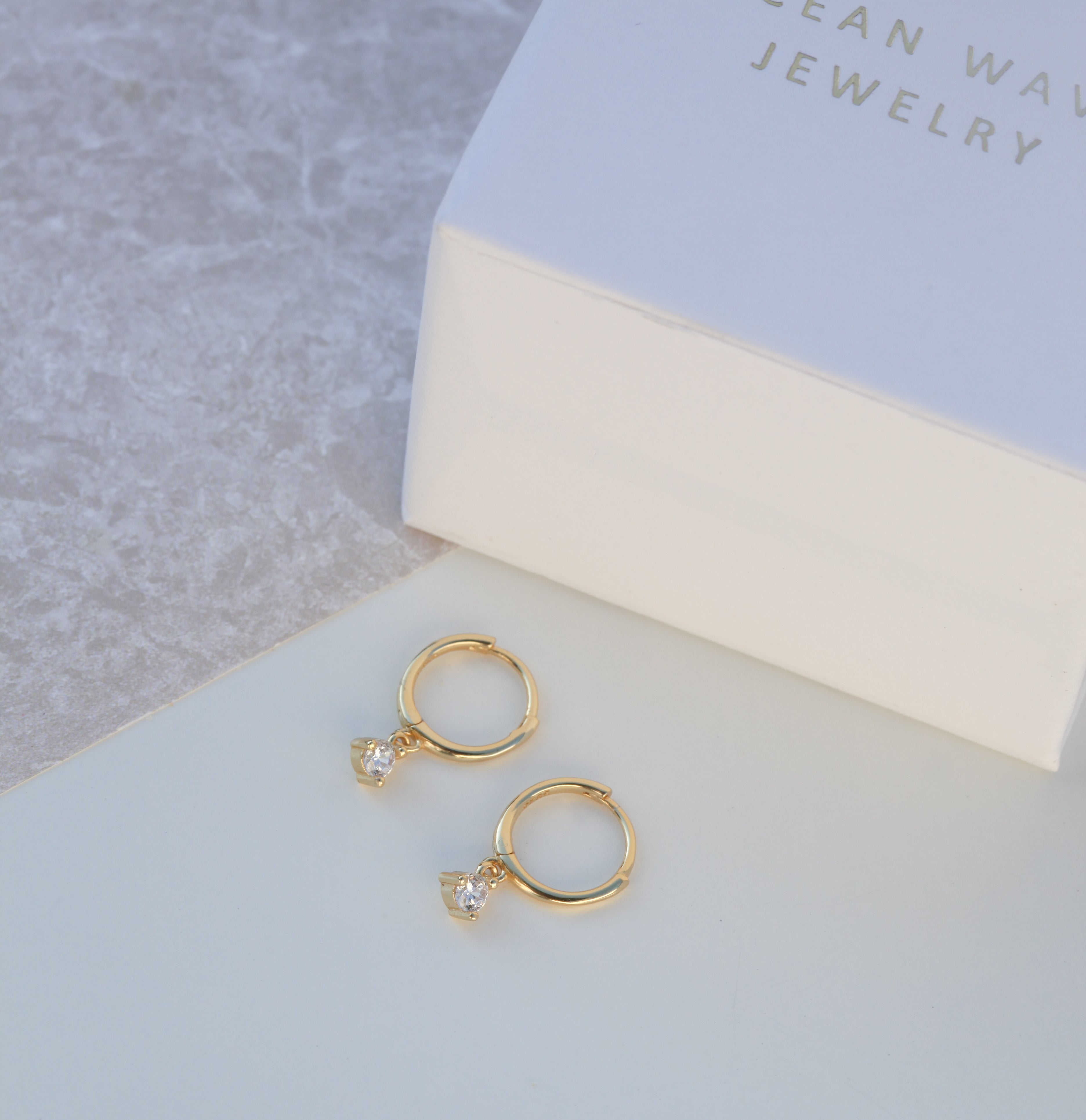 Liah - Drop Huggers 18k Gold