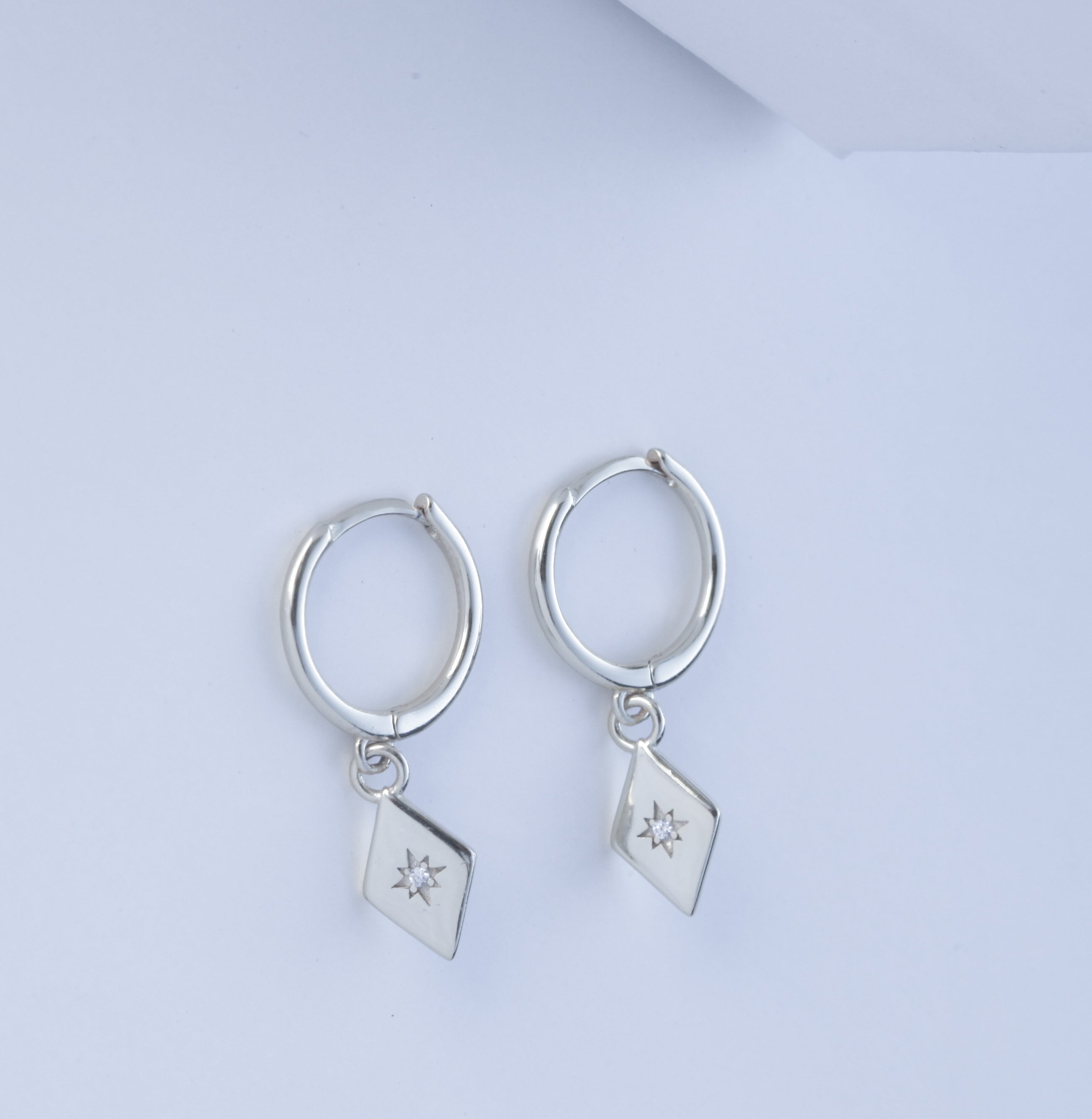 Riley - Drop Huggers 18k Gold