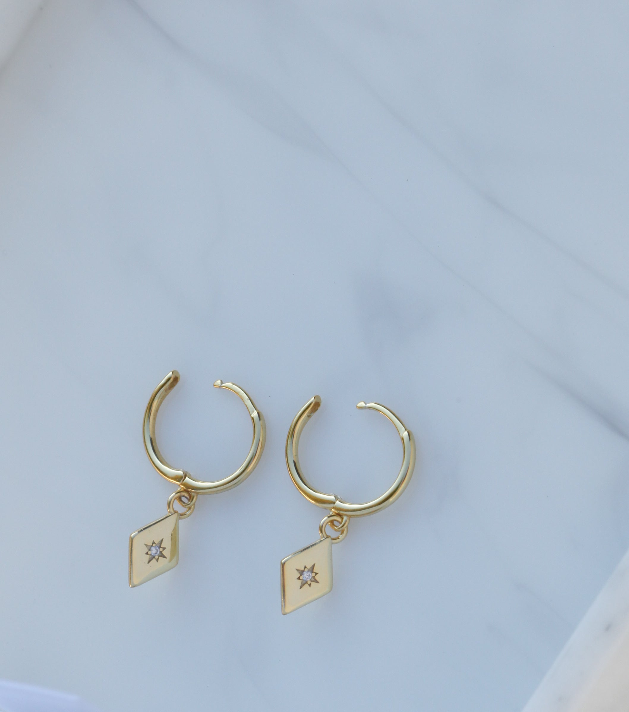 Riley - Drop Huggers 18k Gold