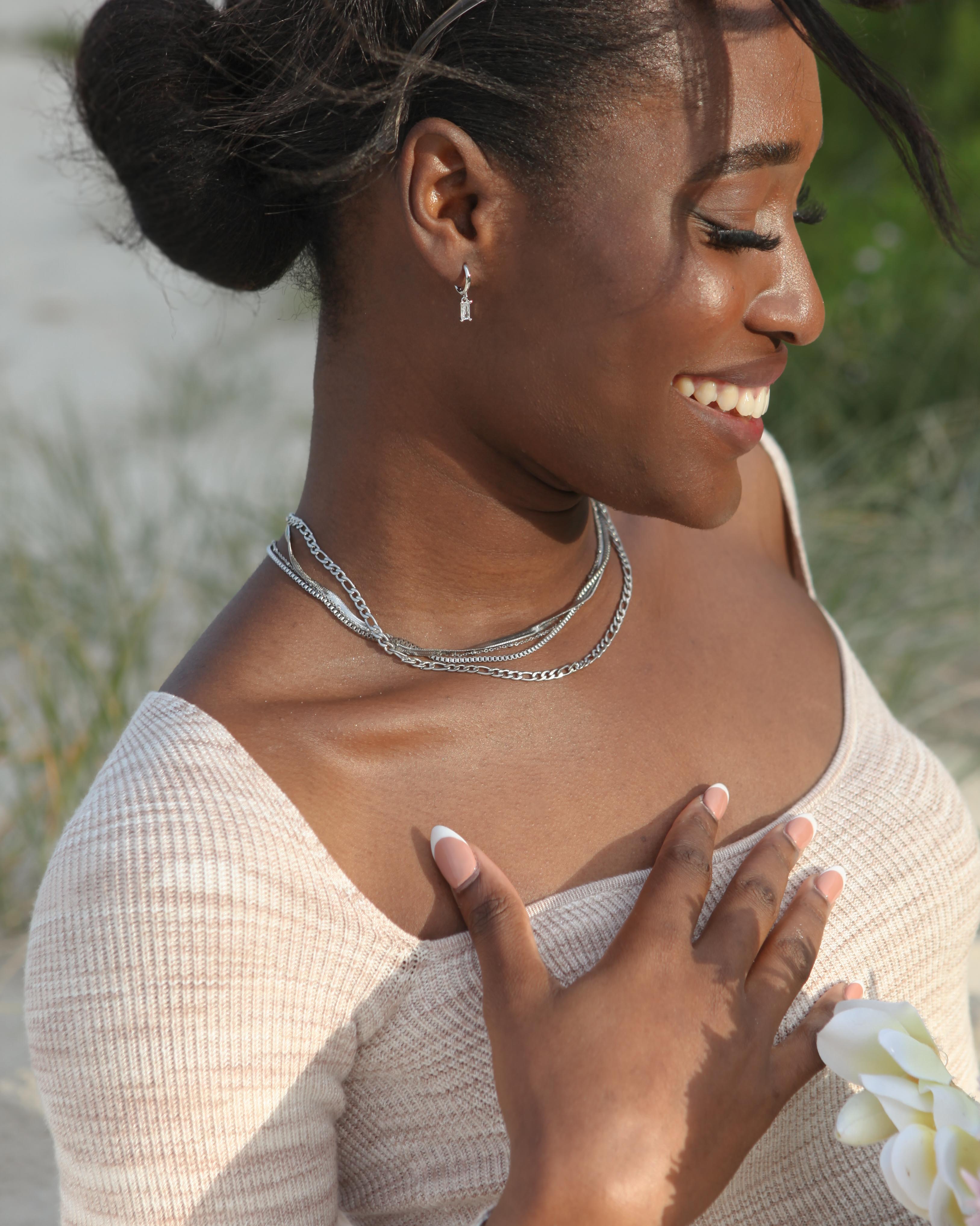 Montana - Drop Huggers Silver