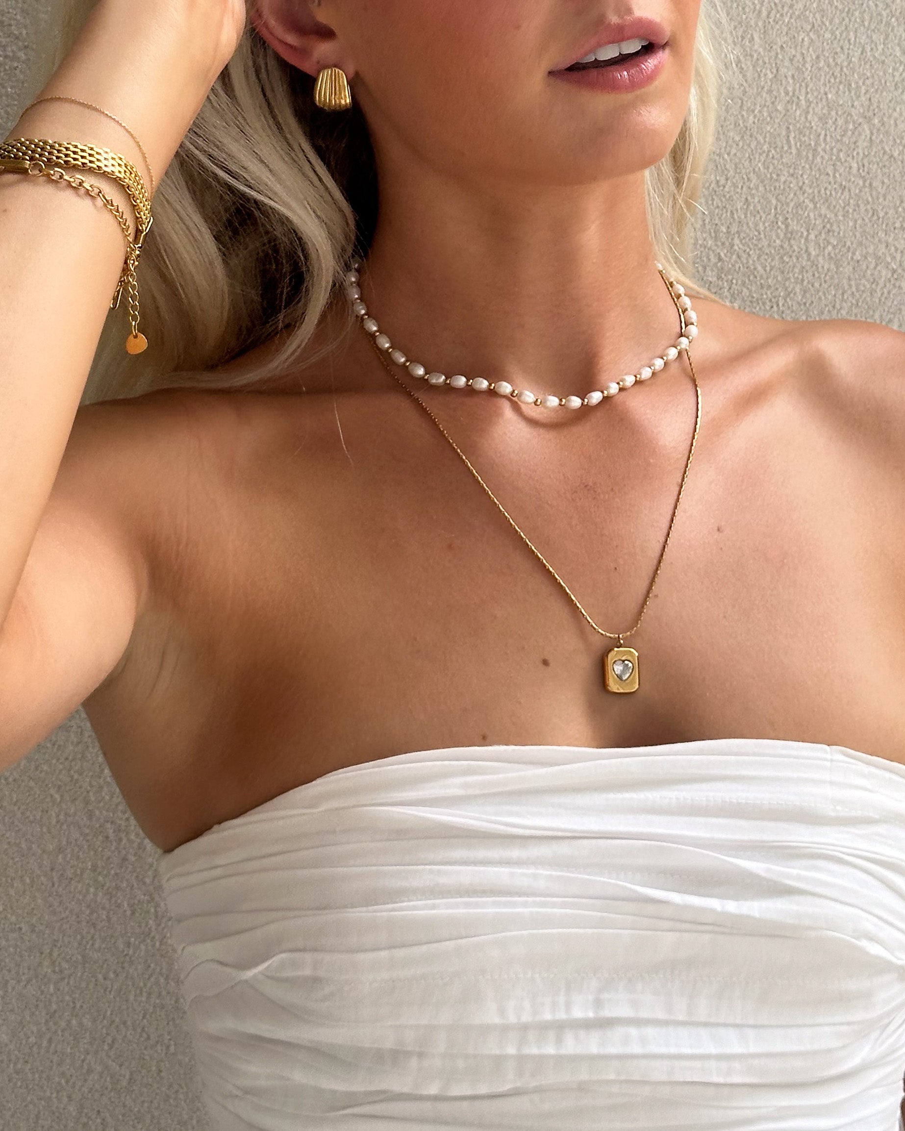 Indie - 18k Gold Heart Necklace