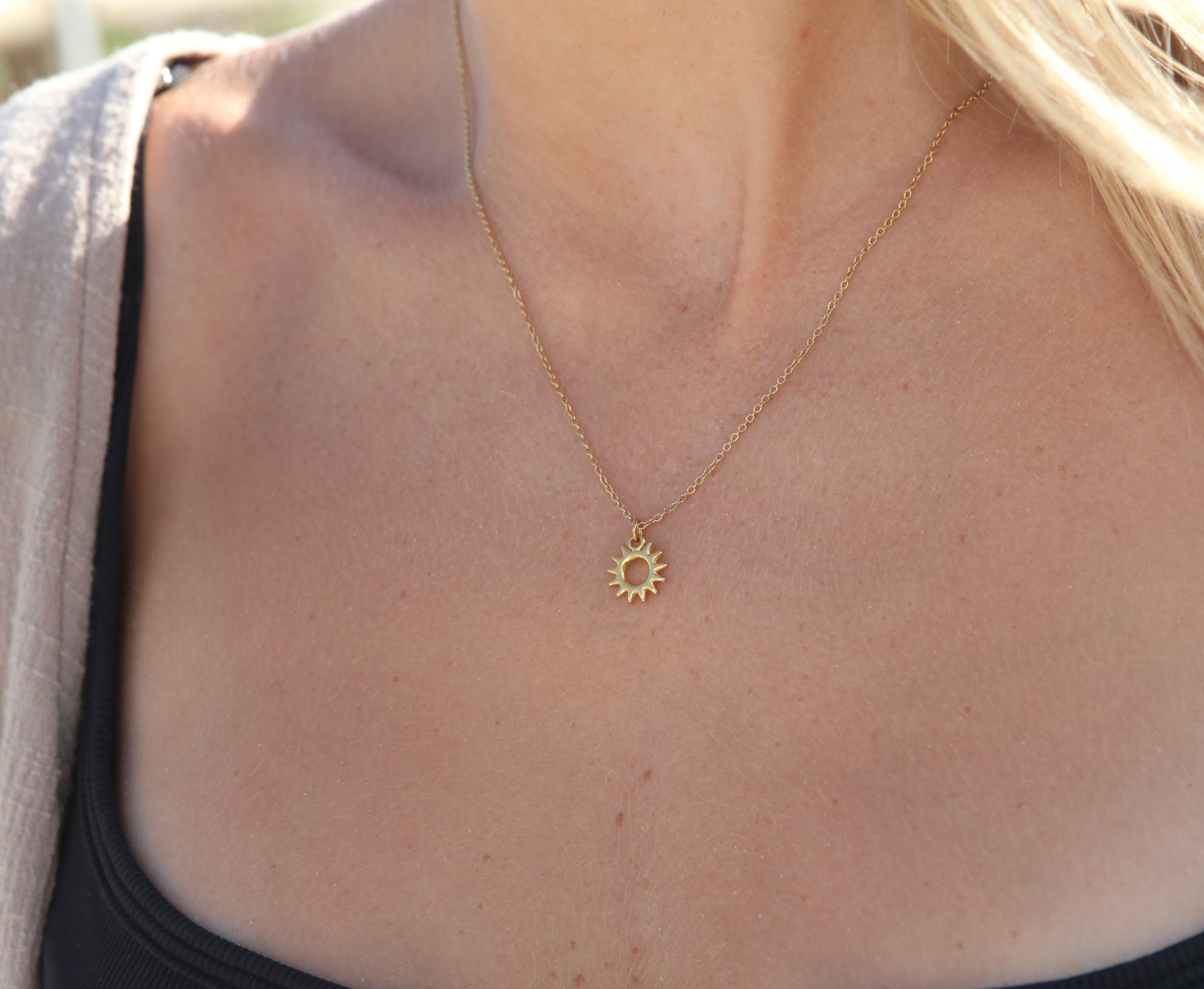 Sunshine - 18k Gold Necklace - Camilla Dovey Jewelry