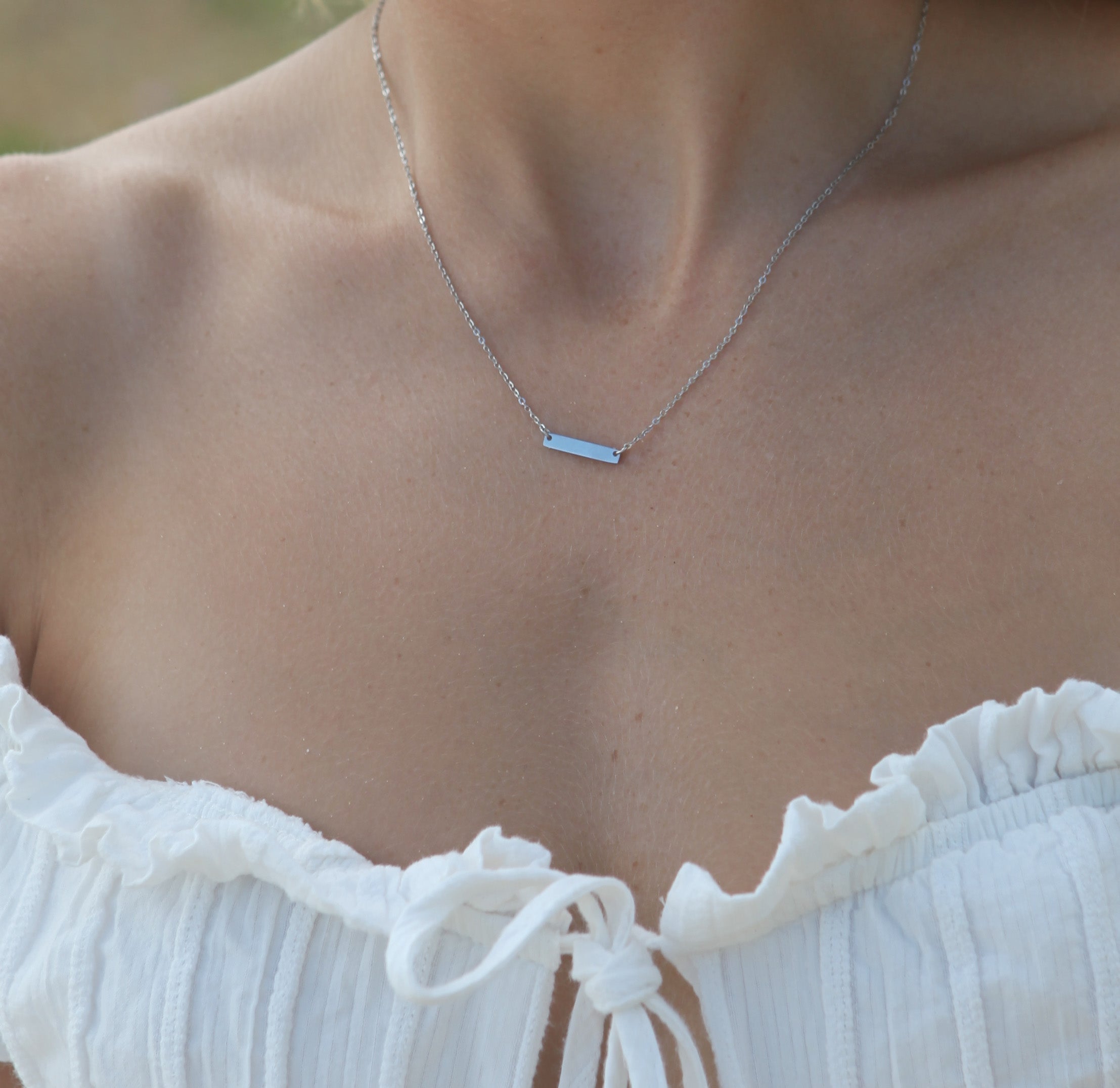 Saskia - Silver Bar Necklace