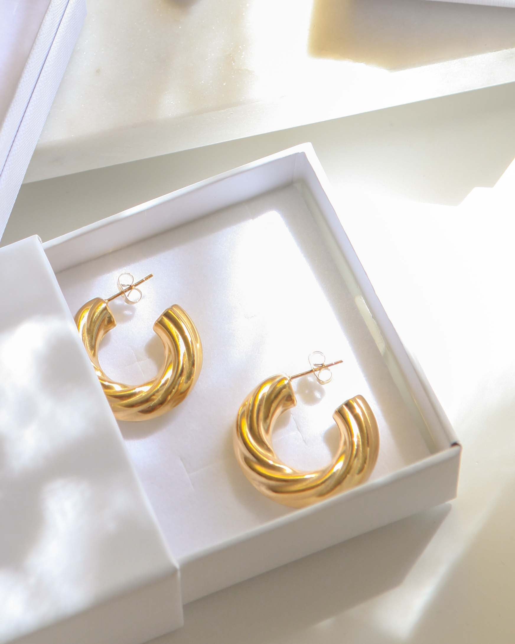 Hazel - 18k Gold Chunky Hoops